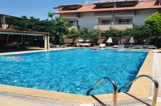 Selenium Hotel