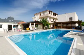 Eleonora Hotel