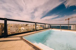 Primera Hotel