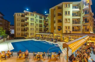 Kleopatra Royal Palm Hotel
