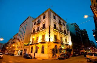 Hotel Joli