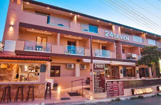 24 SEVEN BOUTIQUE HOTEL