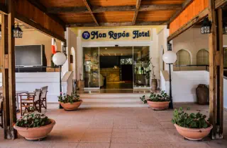 Mon Repos Hotel