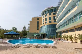 IVANA PALACE