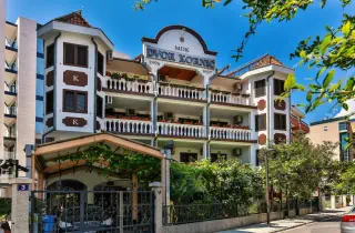 Hotel Dvor Kornic