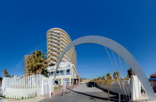 Puente Real Hotel