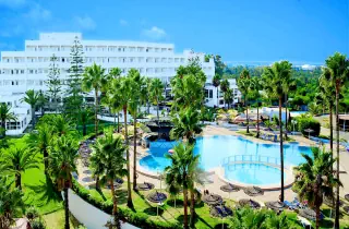 Club Tropicana & Spa