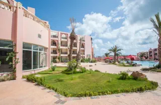 Lella Meriam Hotel & Club