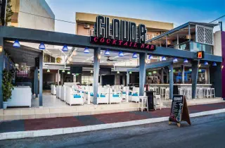Cloud 9 Hotel