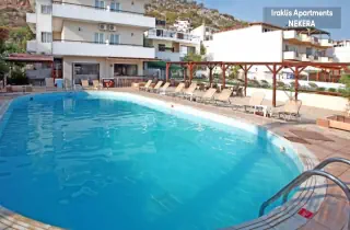 Iraklis Apartments Stalis