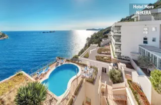 Hotel More