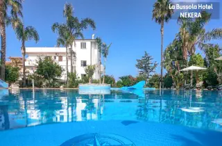 LA BUSSOLA HOTEL