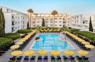 Mayfair Gardens Hotel
