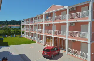 Angelina Aparthotel