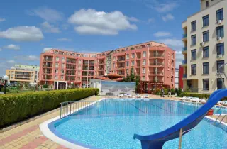 Holiday Complex Rainbow 1