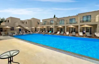 Ninos Serena Holiday Resort