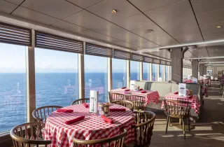 Rejs po Morzu Śródziemnym z Polskim pilotem  - kabina z balkonem MSC SEAVIEW