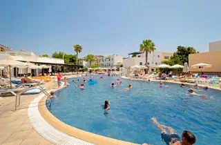 Matina Pefkos Aparthotel