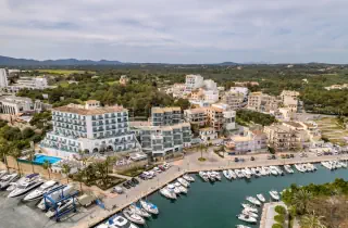 Portodrach Aparthotel & Suites