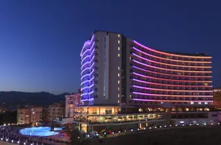 DIAMOND HILL RESORT