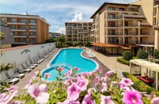 Rose Village Aparthotel