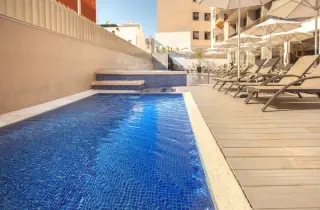 RH Vinaros Aura
