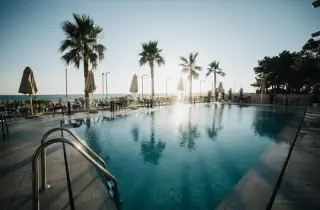 AMR Hotel
