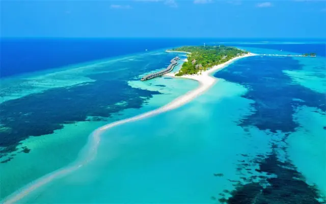 Kuredu Island Resort & Spa
