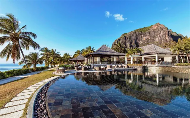 Lux Le Morne (ex. Les Pavillons)