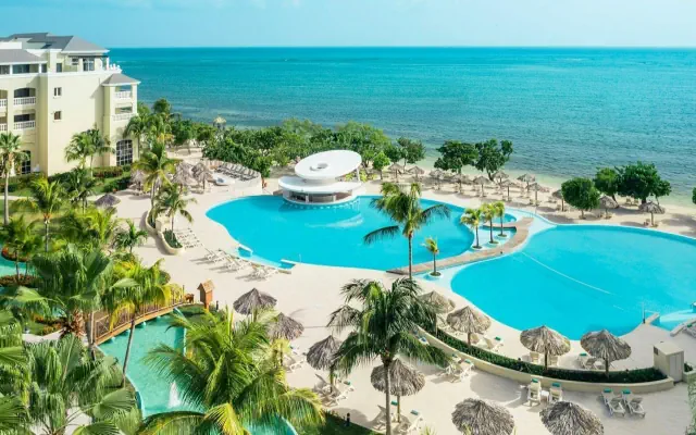 Iberostar Waves Rose Hall Beach