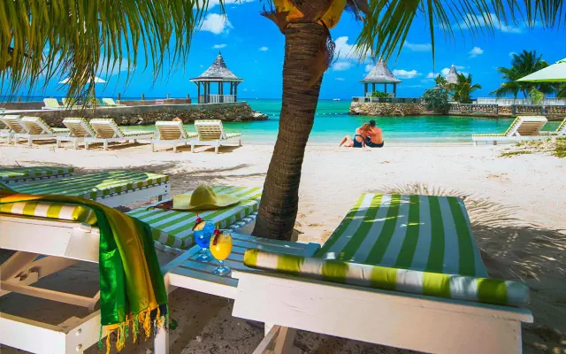 Sea Garden Beach Resort