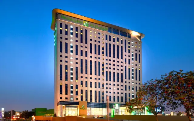 Holiday Inn Dubai Festival City