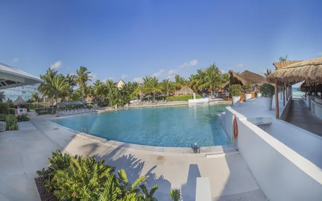 Presidente Intercontinental Cancun