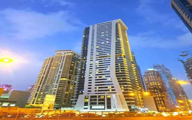 Barcelo Residences Dubai Marina