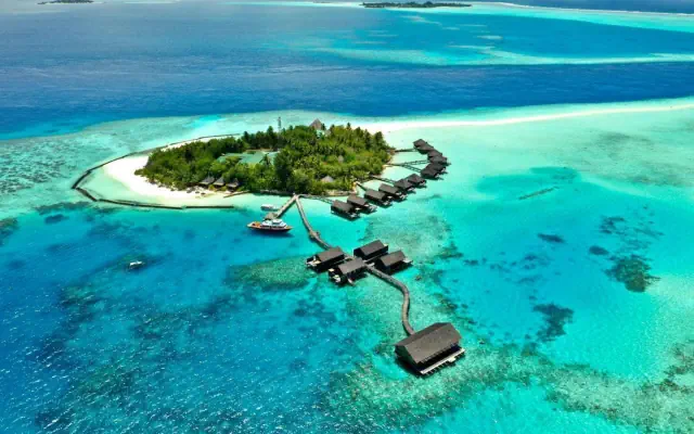 Gangehi Island Resort