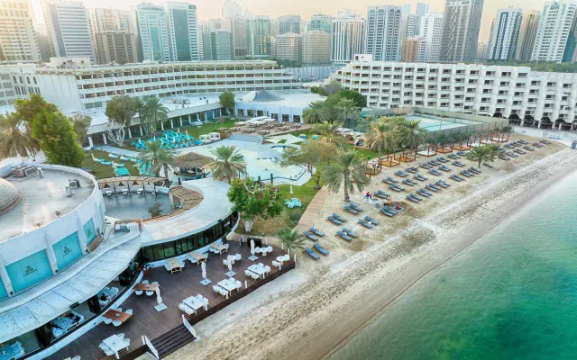 Le Meridien (Abu Dhabi)