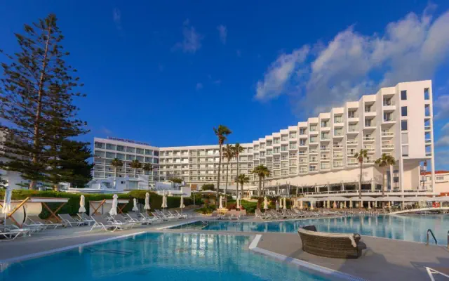 Leonardo Plaza Cypria Maris Beach & Spa (ex Cyprotel)