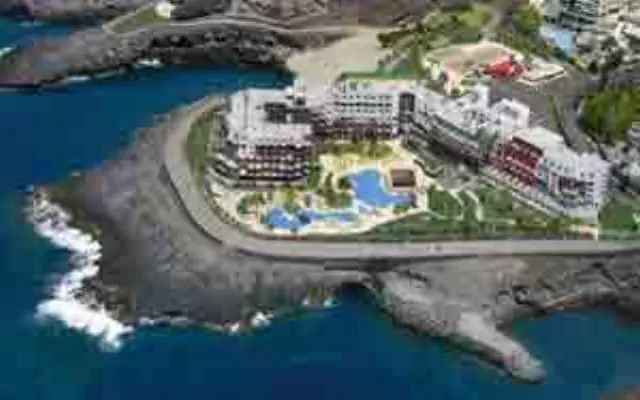 Adrian Roca Nivaria Gran Hotel