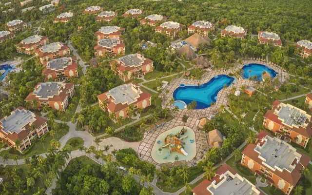 Bahia Principe Grand Coba 