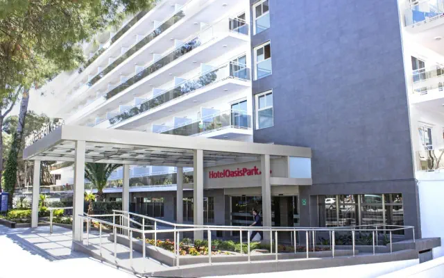 Best Oasis Park (Salou)
