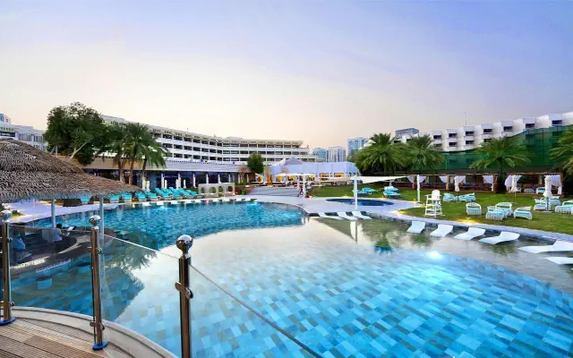 Le Meridien (Abu Dhabi)