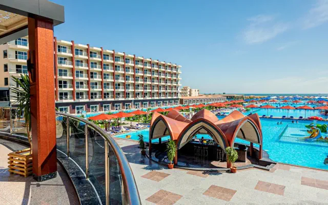 Rewaya Majestic Resort