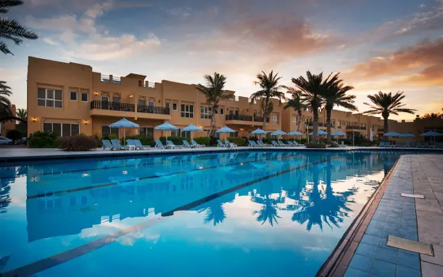 Al Hamra Village Golf Beach Resort