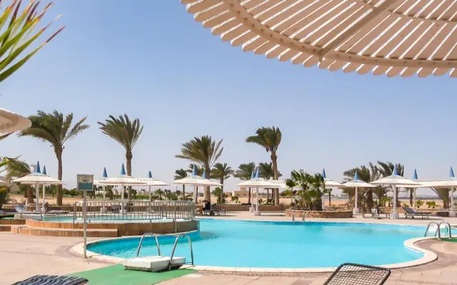 Coral Beach (ex Rotana)