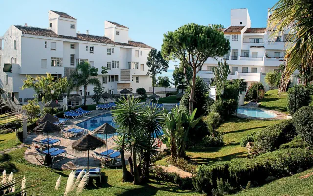 Ramada Hotel & Suites by Wyndham Costa del Sol (ex. Select Marina Park)