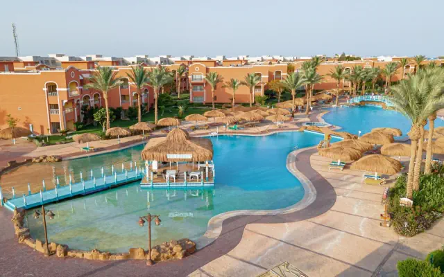  Caribbean World Soma Bay 