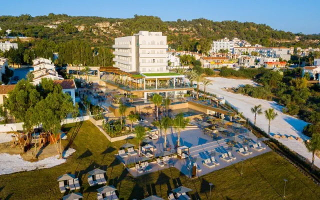 Cavo Zoe Seaside (ex. Iris Splash Beach)