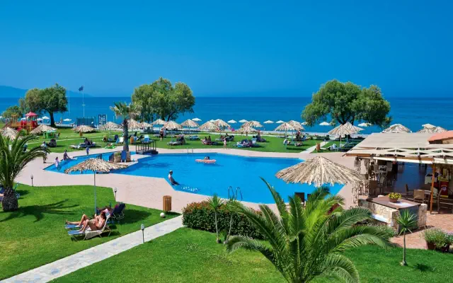 Geraniotis Beach
