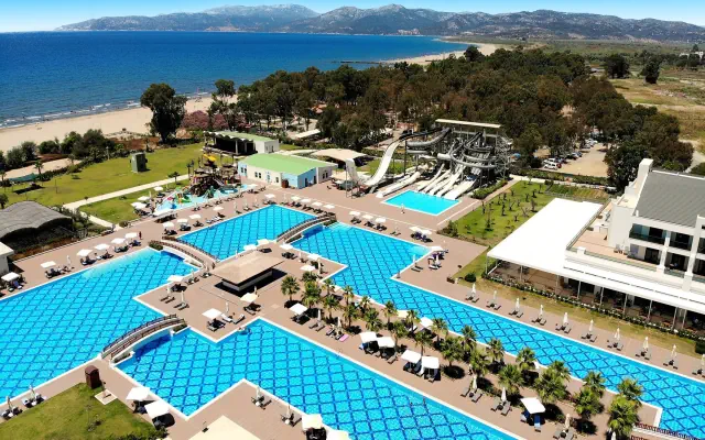 Korumar Ephesus Beach