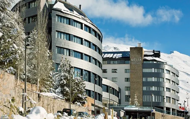 Melia Sol y Nieve